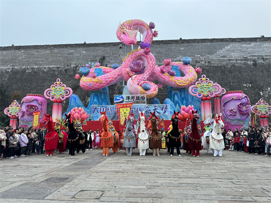 邀八方遊客來慢城過大年 高淳非遺民俗大賞巡遊嘉年華亮相南京夫子廟