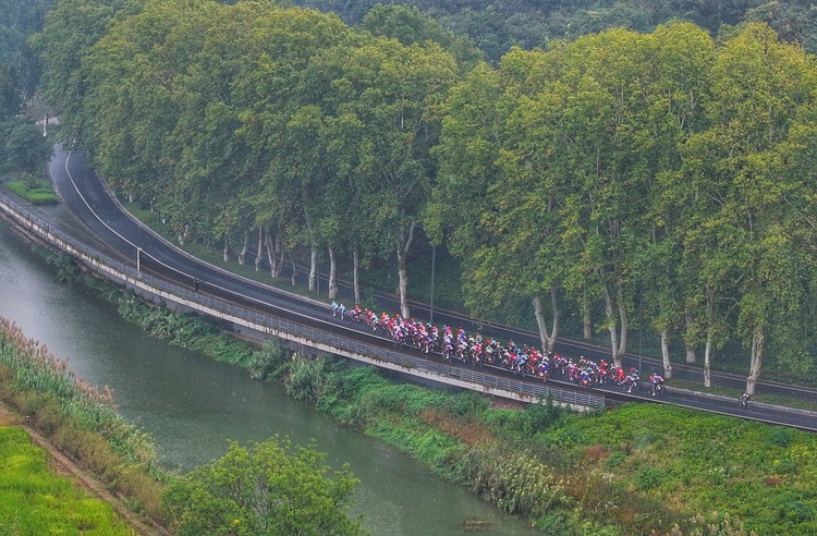 騎進“最美賽道”，第十二屆環太湖國際公路自行車賽在南京江寧收官