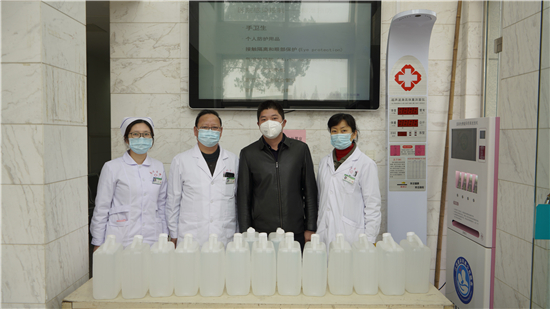 (南京航空航天大學黨委宣傳部供稿 教育列表 三吳大地南京 移動版)社會熱心人士向南航捐贈防疫物資
