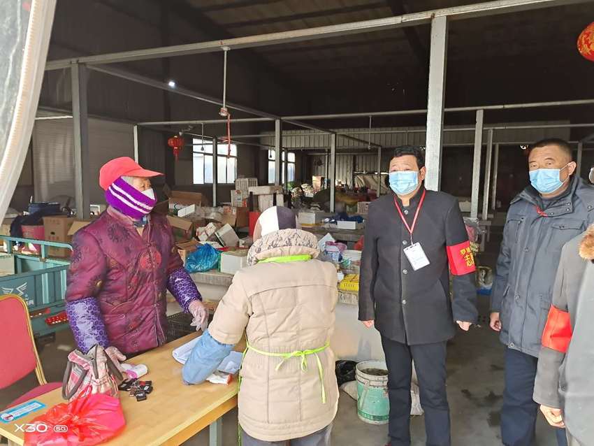 (區縣網格員 標題列表)殷永忠:抗疫 就是我扛起的責任