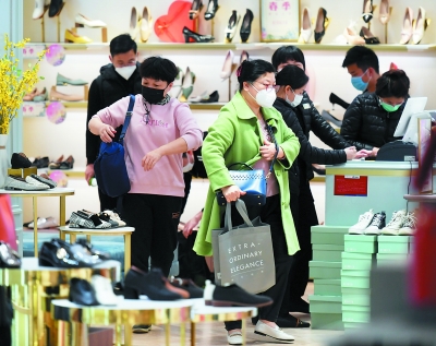 （要聞 三吳大地南京 移動版）南京電子消費券使用首日市民直呼真實惠