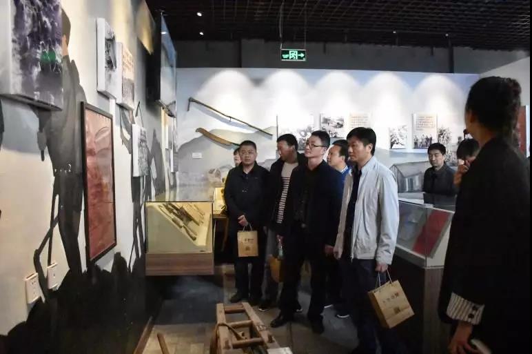 已過審(供稿 河西CBD專題 河西CBD動態首頁圖 三吳大地南京 移動版)河西CBD機關支部赴南京浦口開展主題黨日活動