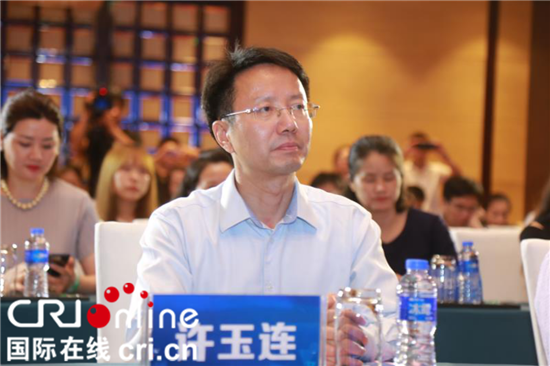 (原創 本網專稿 三吳大地蘇州 移動版)中視協青少兒播音主持江蘇考級中心在蘇州啟動(條目標題)中視協青少兒主持江蘇考級中心啟動