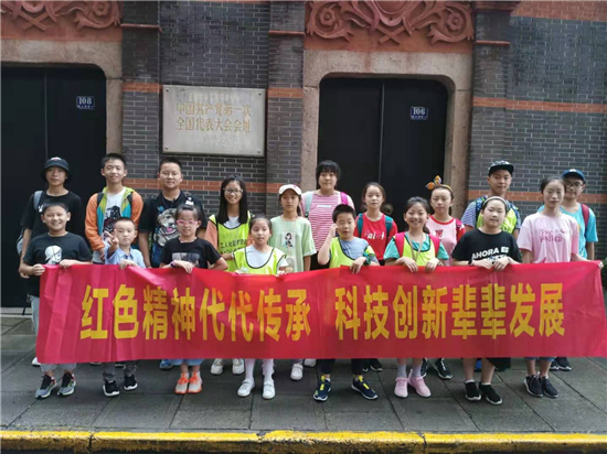 （供稿 教育列表 三吳大地泰州 移動版）“七彩夏日 快樂成長”系列活動在泰州舉行
