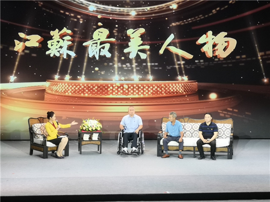 “江蘇最美基層共産黨員”：輪椅上的信訪幹部白國龍_fororder_1