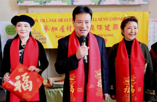 祥龍獻瑞——中外藝術家迎春送福走進舊金山灣區奧克蘭健康中心_fororder_640