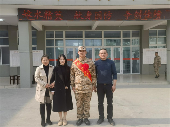 南通如皋白蒲鎮：昔日中國好人 如今送子參軍_fororder_圖片19