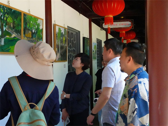 常熟尚湖風景區攜手中西表現繪畫油畫展啟幕_fororder_圖片3