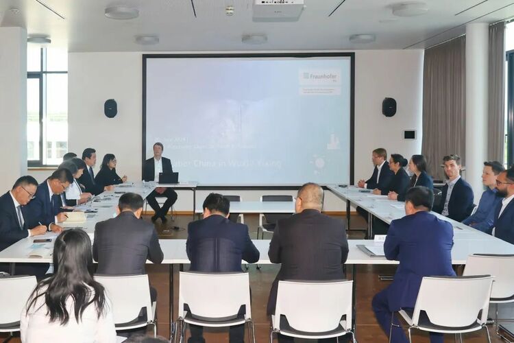 趙建軍率無錫團在德國密集拜訪對接跨國企業並舉辦産業合作交流會