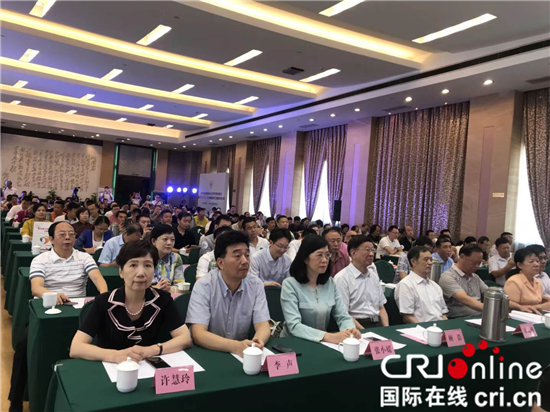 (供稿 社會廣角列表 CHINANEWS帶圖列表 移動版)中華志願者協會江蘇代表處在南京正式成立 (供稿 社會廣角列表 CHINANEWS帶圖列表 移動版)中華志願者協會江蘇代表處在南京正式成立