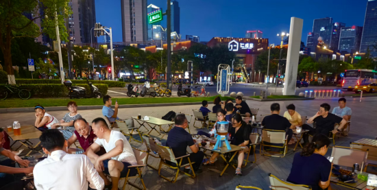 點亮夏夜煙火氣 南京市民遊客共享城市美好生活_fororder_圖片 4