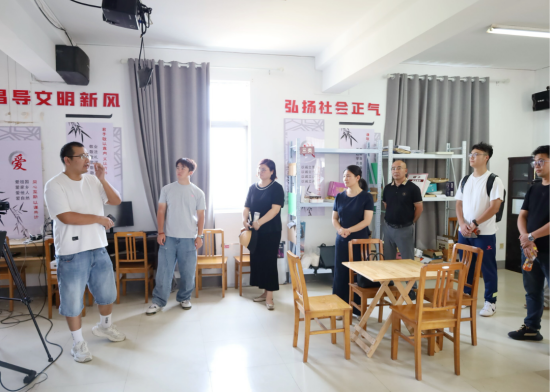 泰州海陵：紅旗街道開展“數字賦能·電商興農”專題協商議事會_fororder_圖片 2