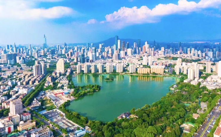 江蘇南京：夏日一起去“追風”，吹熱“清涼經濟”