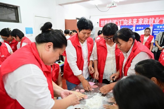 進課堂即上崗 淮安清江浦“定制技能”讓就業觸手可及_fororder_圖片 5