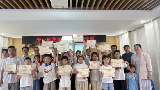 “幸福工坊”再啟思辨盛宴 常州天寧工一社區第二屆青少年法治辯論賽落幕_fororder_圖片 4