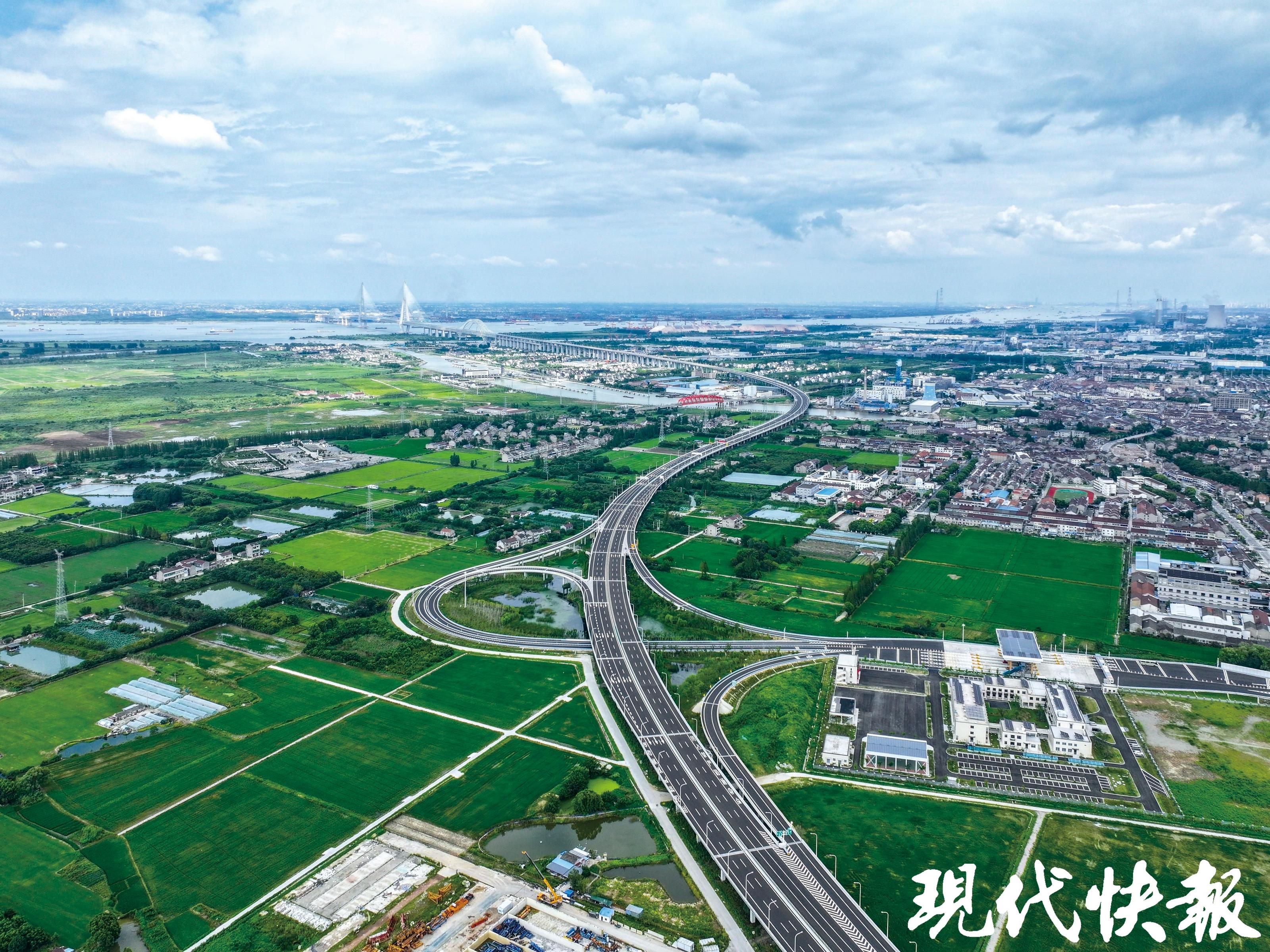 又一座世界級大橋建成！常泰長江大橋通車，常泰兩地20分鐘直達