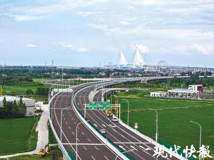 又一座世界級大橋建成！常泰長江大橋通車，常泰兩地20分鐘直達