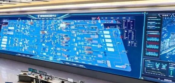 42米巨屏裏的江北