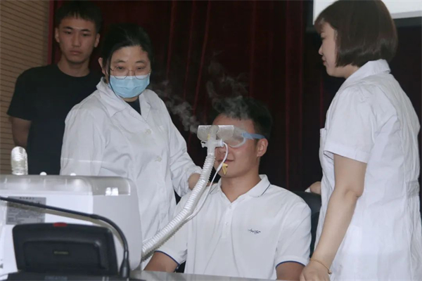 泰州市中醫院走進江蘇農牧科技職業學院_fororder_13