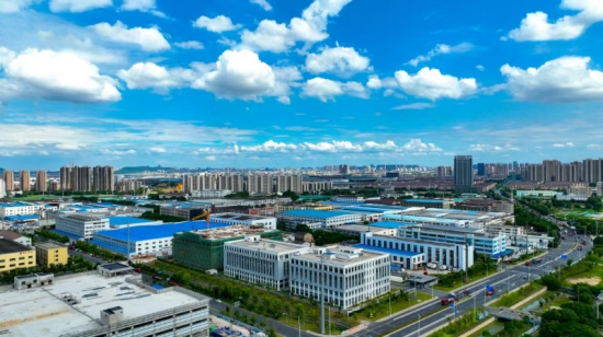“簽約+牽手+協同” 無錫錫山打造海工裝備産業新高地_fororder_圖片 3