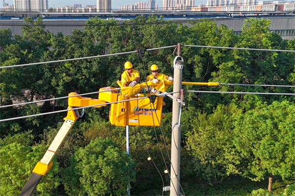 國網淮安供電公司：迎戰“秋老虎” 助企“不停電”_fororder_14