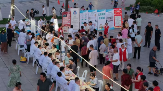 江蘇淮安：夏日義診送“健康”_fororder_圖片 3