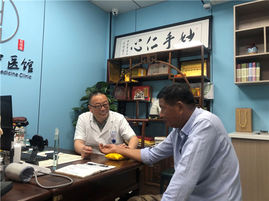基層中醫薛玉科：35載堅守初心服務基層百姓_fororder_圖片2