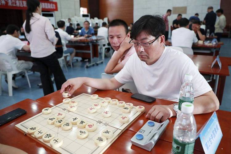 第二屆職工運動“益康杯”職工棋類三項賽舉行