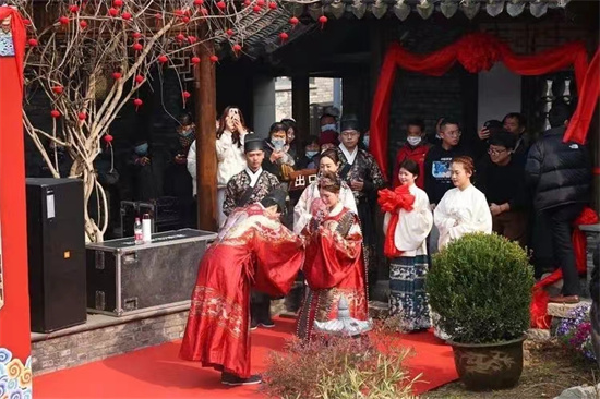 視頻丨淮安盱眙：推進婚俗改革 讓幸福像花兒一樣綻放