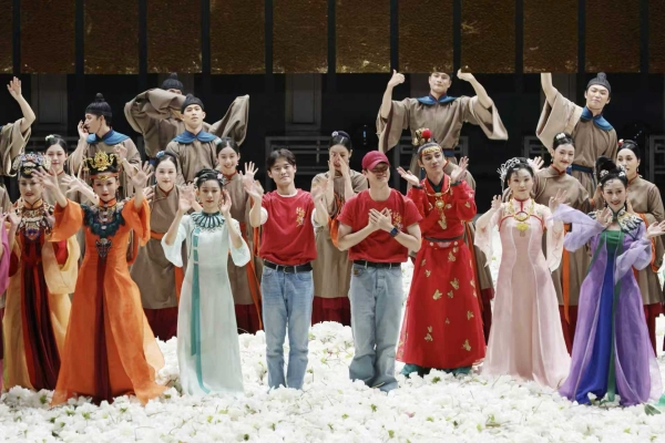 江蘇原創民族舞劇《紅樓夢》角逐文華獎 巡演41城引60萬觀眾共鳴_fororder_16_副本