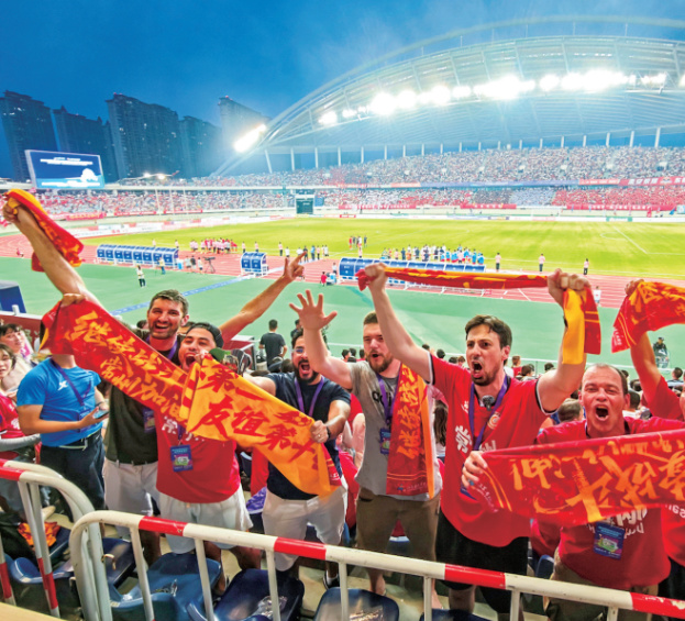 “破圈成為頂流”，“蘇超”首次寫入省政府工作報告_fororder_20260204_092411_007