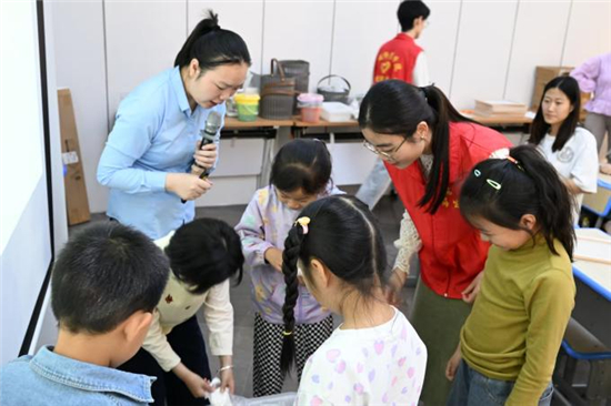 鹽城師範學院與鹽城市黃海濕地博物館館校共建打造“場館裏的思政課”_fororder_圖片12