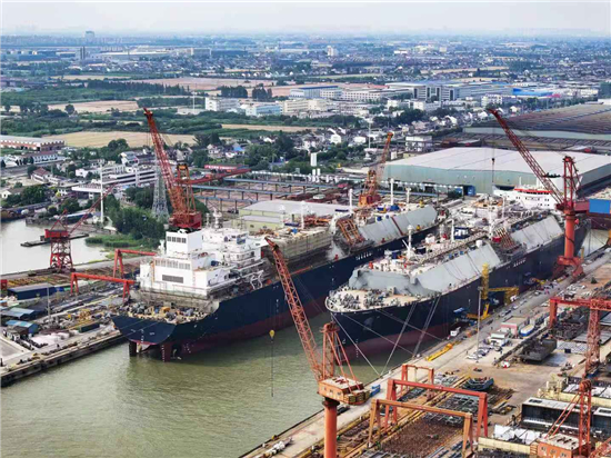 泰州舉辦逐夢“大海新晨”網絡主題活動 媒體走進泰州造船企業_fororder_圖片14