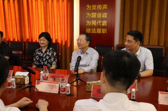江蘇省人大常委、代表工委主任楊根平一行來南通調研興東街道人大代表之家​_fororder_圖片 1