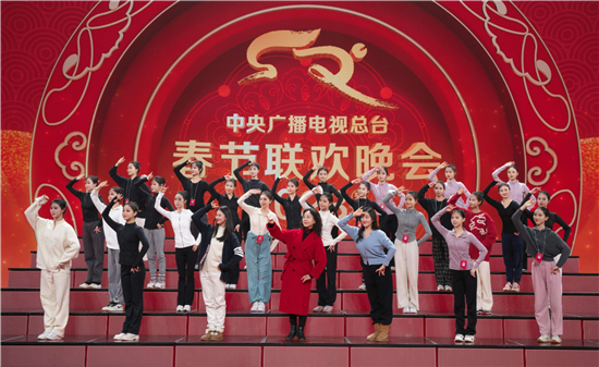 始終如一堅守在南傳教學前沿 “草原舞魂”韓淑英教授如花綻放_fororder_圖片16