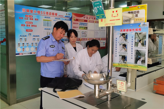 江陰公安：黃金3分鐘極限救援_fororder_圖片3