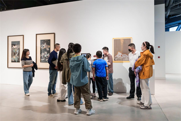 沉浸式體驗非遺之美 小米雙面藝術展探索傳統文化創新表達_fororder_5