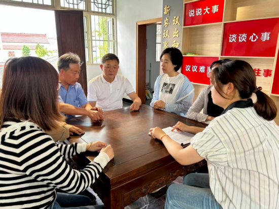 泰州市罡楊鎮法治清泉潤花鄉 産業復蘇振鄉村_fororder_圖片 2