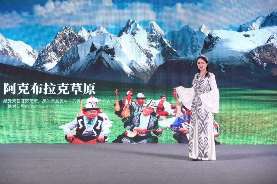 非遺合作現“王炸組合” 新疆蘇州開啟文旅合作新篇章