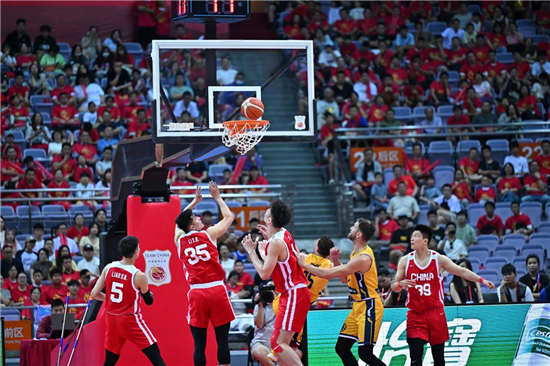 中國男籃75-72險勝波黑！兩連勝劍指亞洲盃！_fororder_圖片18