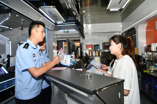 宿遷公安：構築全民禁毒新防線_fororder_圖片 3