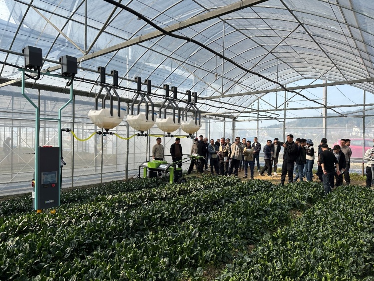 農機大秀，解鎖種田“繡花功”