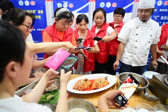 進課堂即上崗 淮安清江浦“定制技能”讓就業觸手可及_fororder_圖片 7