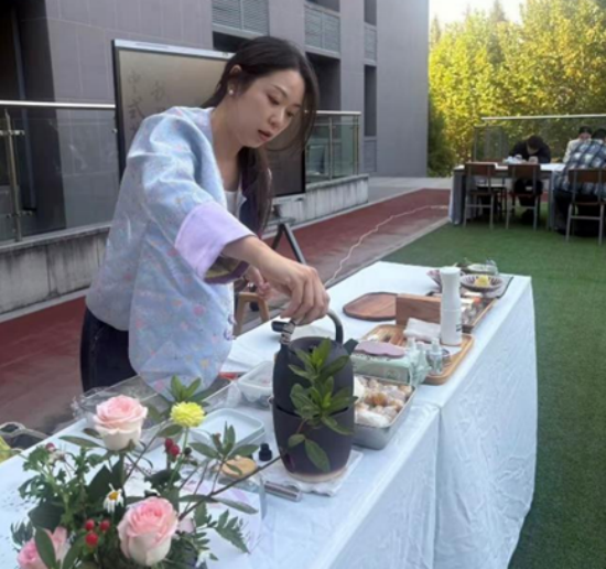 泰州職業技術學院藝術學院開展“十月的獻禮” 美育系列實踐活動_fororder_圖片 3