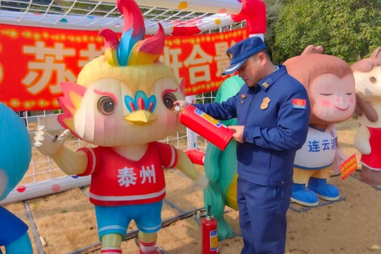 泰州消防開展節前“精準檢查” 築牢春節安全防線_fororder_圖片 3