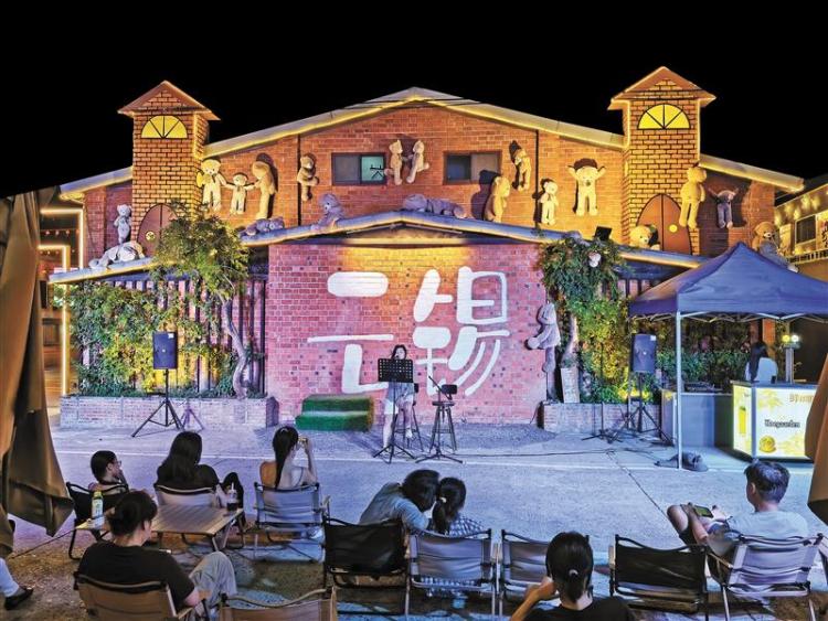 無錫：逛夏日夜市 看人間煙火_fororder_fd7f676c-96c7-4b49-bd2d-895b74b31c05