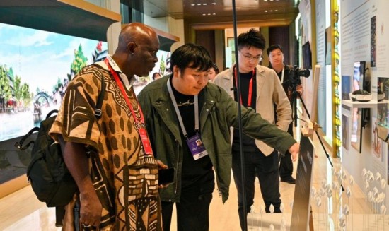 2025世界互聯網大會聚焦文化遺産數字化 南京大報恩寺琉璃塔數字成果引全球關注_fororder_圖片 3