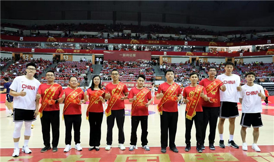 20分優勢碾壓！中國男籃熱身賽南京站首場大勝波黑隊_fororder_圖片8
