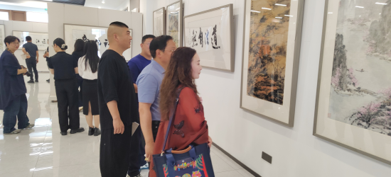 共繪藝術華章 賦能地方發展 姜昆丁傑書畫作品邀請展在南通如東啟幕_fororder_圖片 2