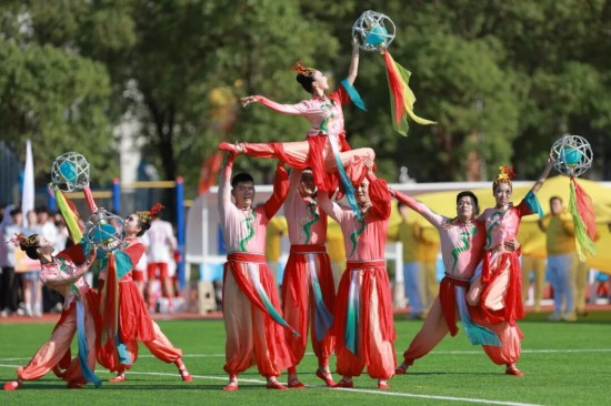 中國移動蘇州市第三屆大學生足球聯賽開幕_fororder_圖片 2